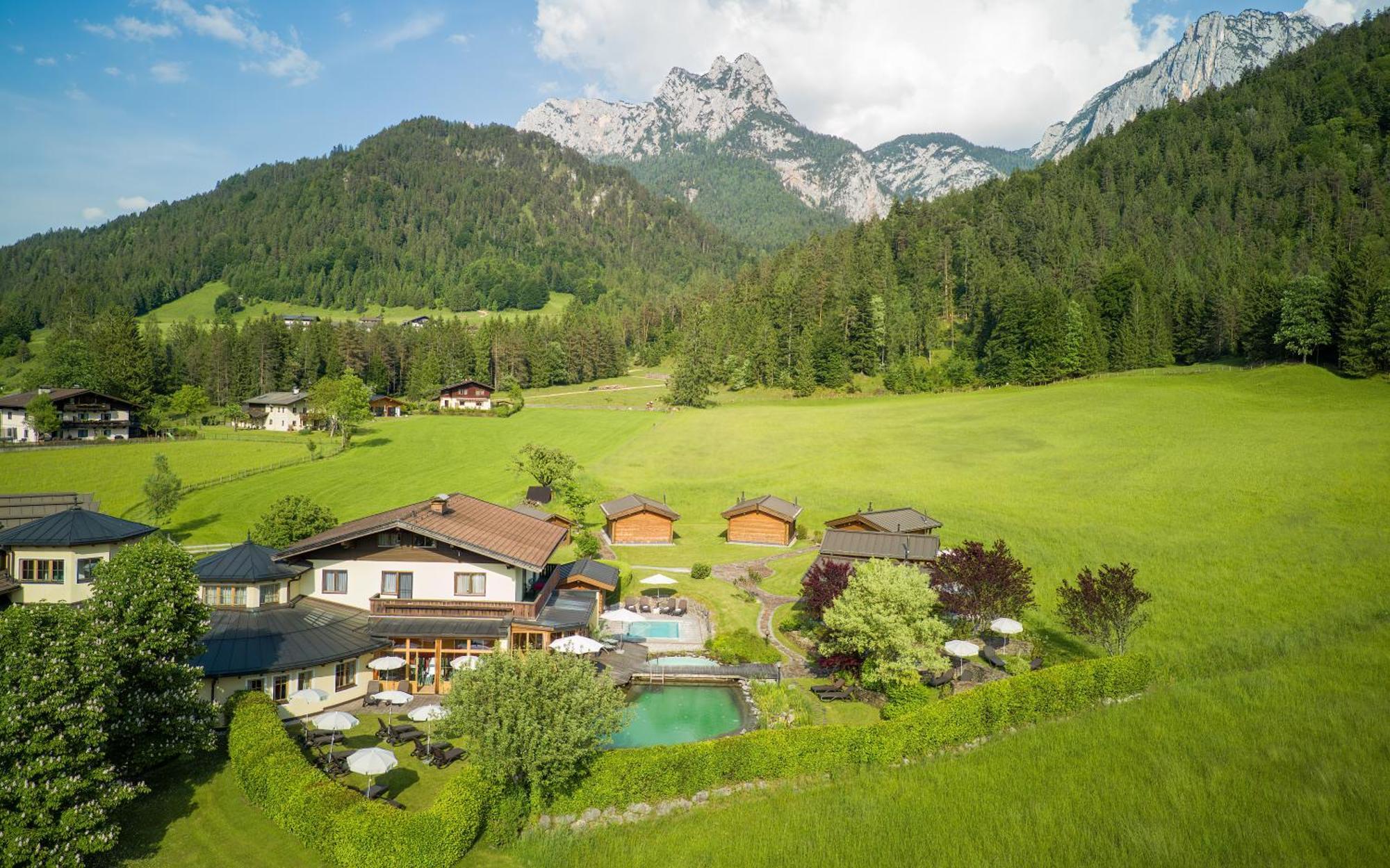 Hotel Vitaloase Zu Den Drei Bruedern Unken Exterior photo